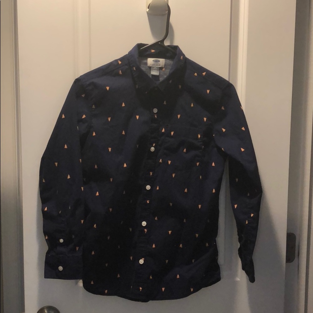 Old Navy pizza shirt